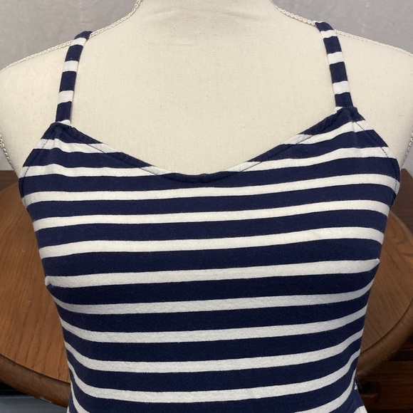 Old Navy cotton sundress - Picture 4 of 9